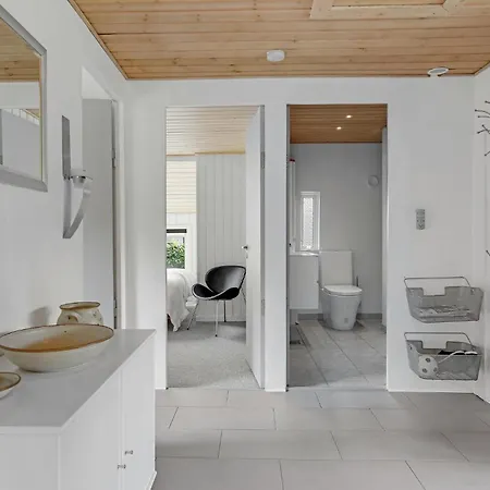 3 Bedroom Lovely In Holiday home *